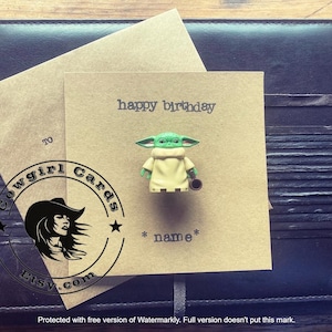 Handgestempeld minifiguur wenskaart cadeau gepersonaliseerde gelukkige verjaardag baby Yoda Star Wars GRATIS VERZENDING VK