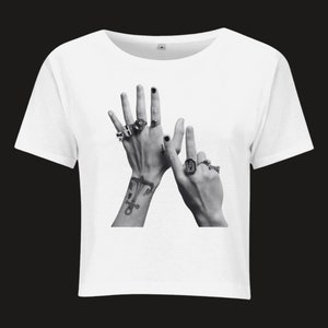 Harry Styles Pleasing Crop Top / Harry Styles Tee / Harry Styles Tshirt / Gift for Harry Styles Fan / Harry's House