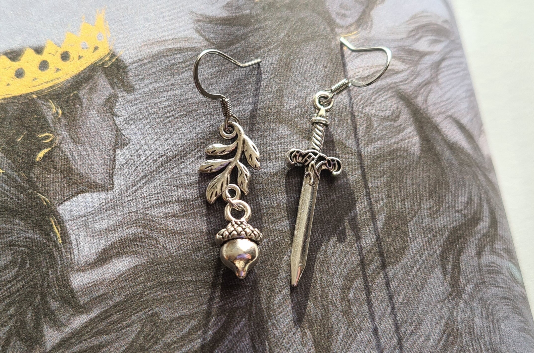 The Cruel Prince Inspired Earrings - Etsy