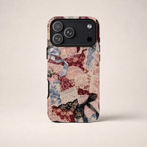 Spetsrosé-telefonskal, Vintage Collage iPhone-skal, Coquette Blommigt skal, Romantiskt lapptäcke-telefonskal