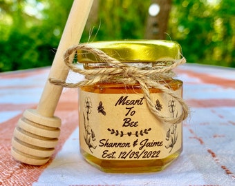 Honey Jar Wedding Favors - Wedding Favors for Guests - Bridal Shower Favors - Baby Shower Favor - Birthday Party Favor - Kraft Paper Favor
