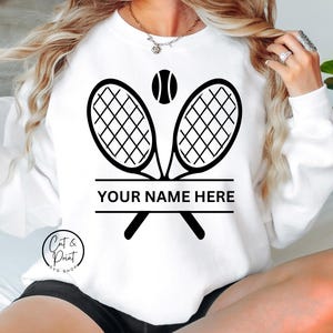 テニスSVG、テニスPNG、テニスラケットフレームTシャツSVG、テニスシャツPNG、インスタントダウンロード、クリカットカットファイル、シルエットカットファイル、UV DTF