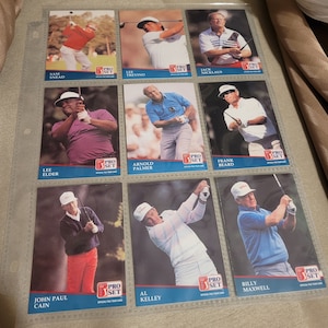 Mélangez divers lots de 9 cartes de collection Golf Pro Set. Les 9 cartes sont vendues ensemble dans ce support en plastique transparent n° 2