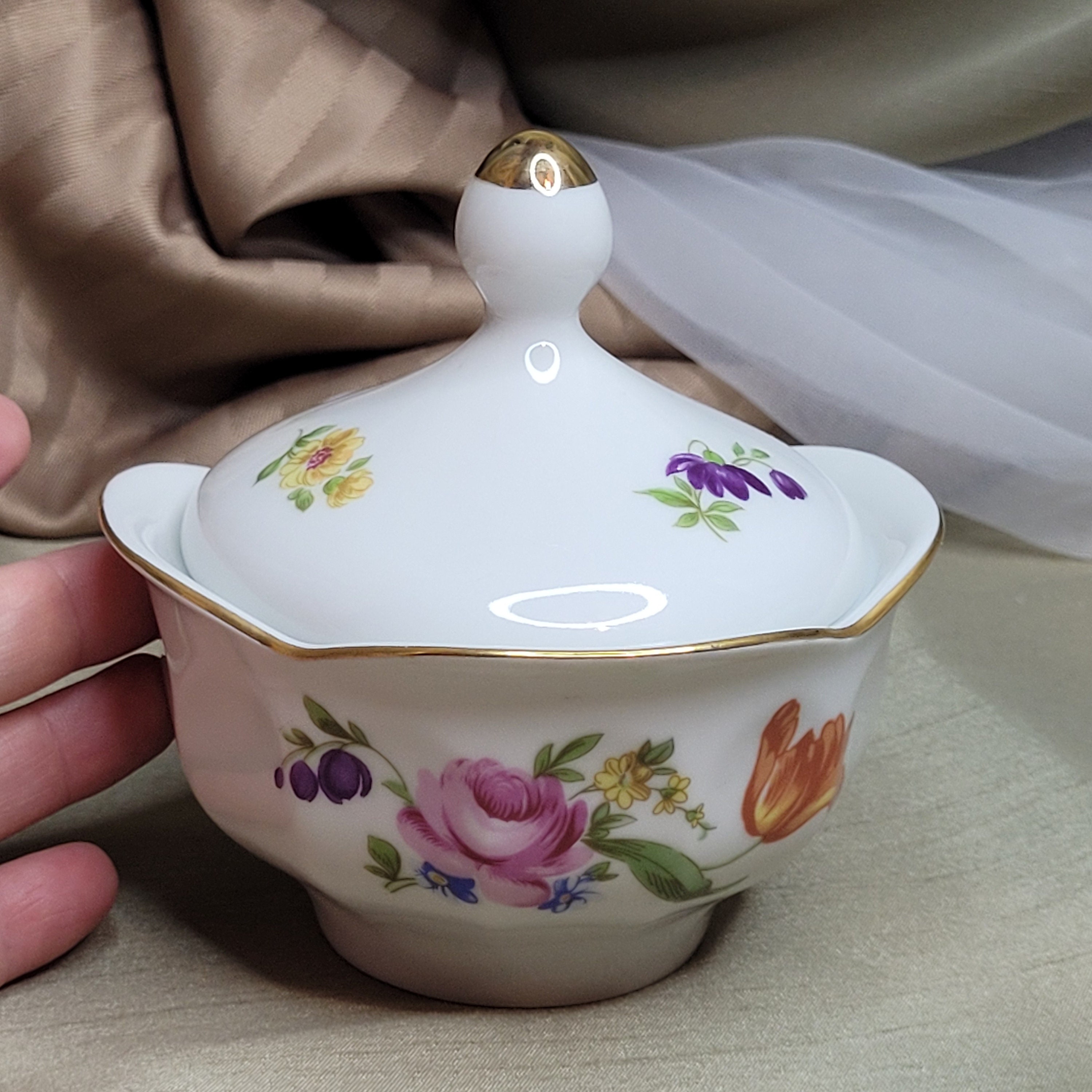 ドイツ製 JLMENAU イルメナウ 陶器小物入れ【美品】 ドイツ製 JLMENAU イルメナウ 陶器小物入れ【美品】 【公式通販】