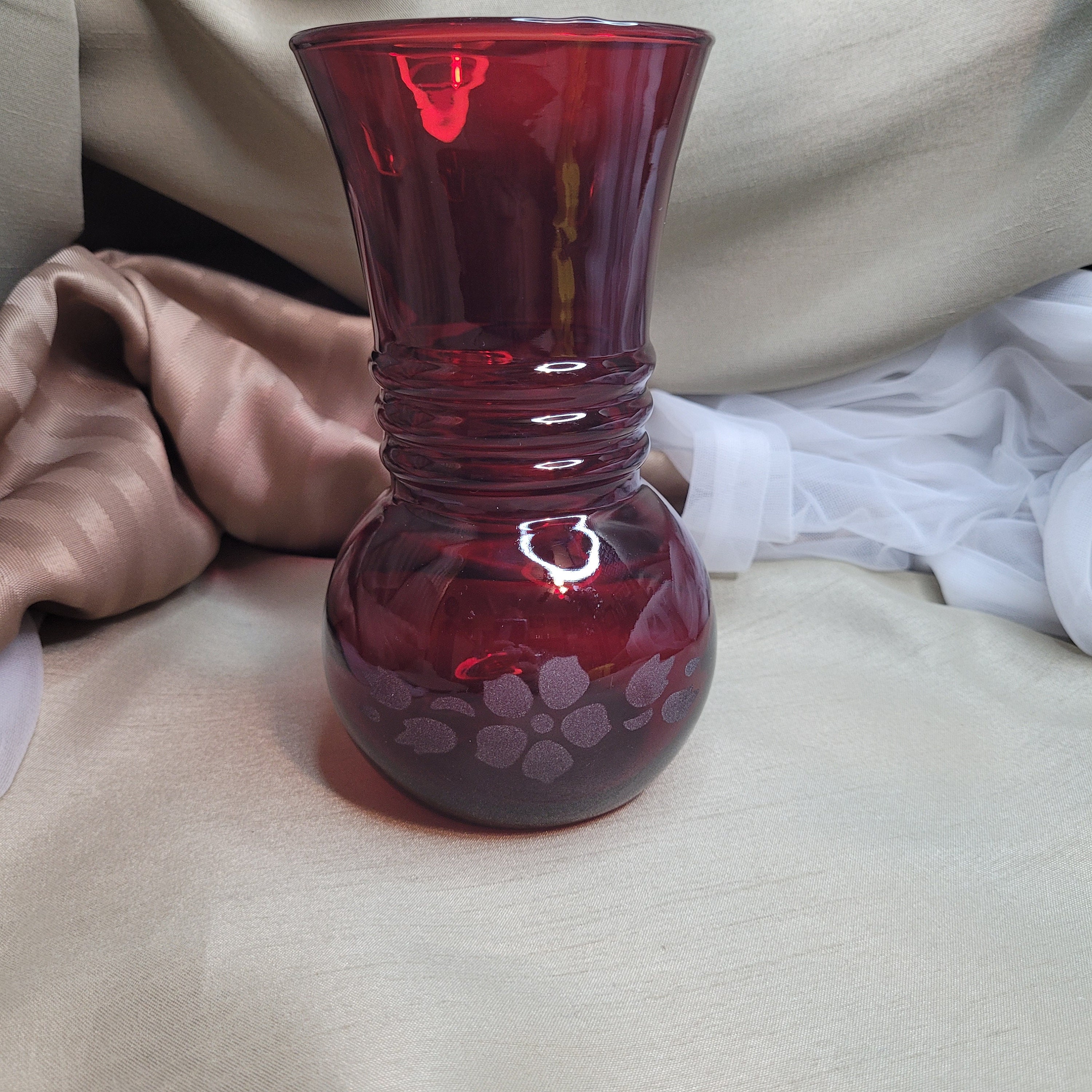 Ruby Home Decor - Etsy Canada