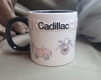 Grande tazza da caffè e tè Mary Kay Cadillac rosa da collezione 4" x 4" nuova con scatola originale - Mary Kay Cosmetics - Tazza Mary Kay da collezione