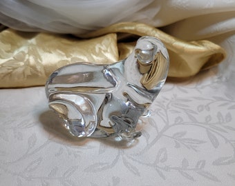 So Cute Solid Art Glass Frog Figurine, Paperweight, Art Glass Collection, approx 2 1/2" x 3"