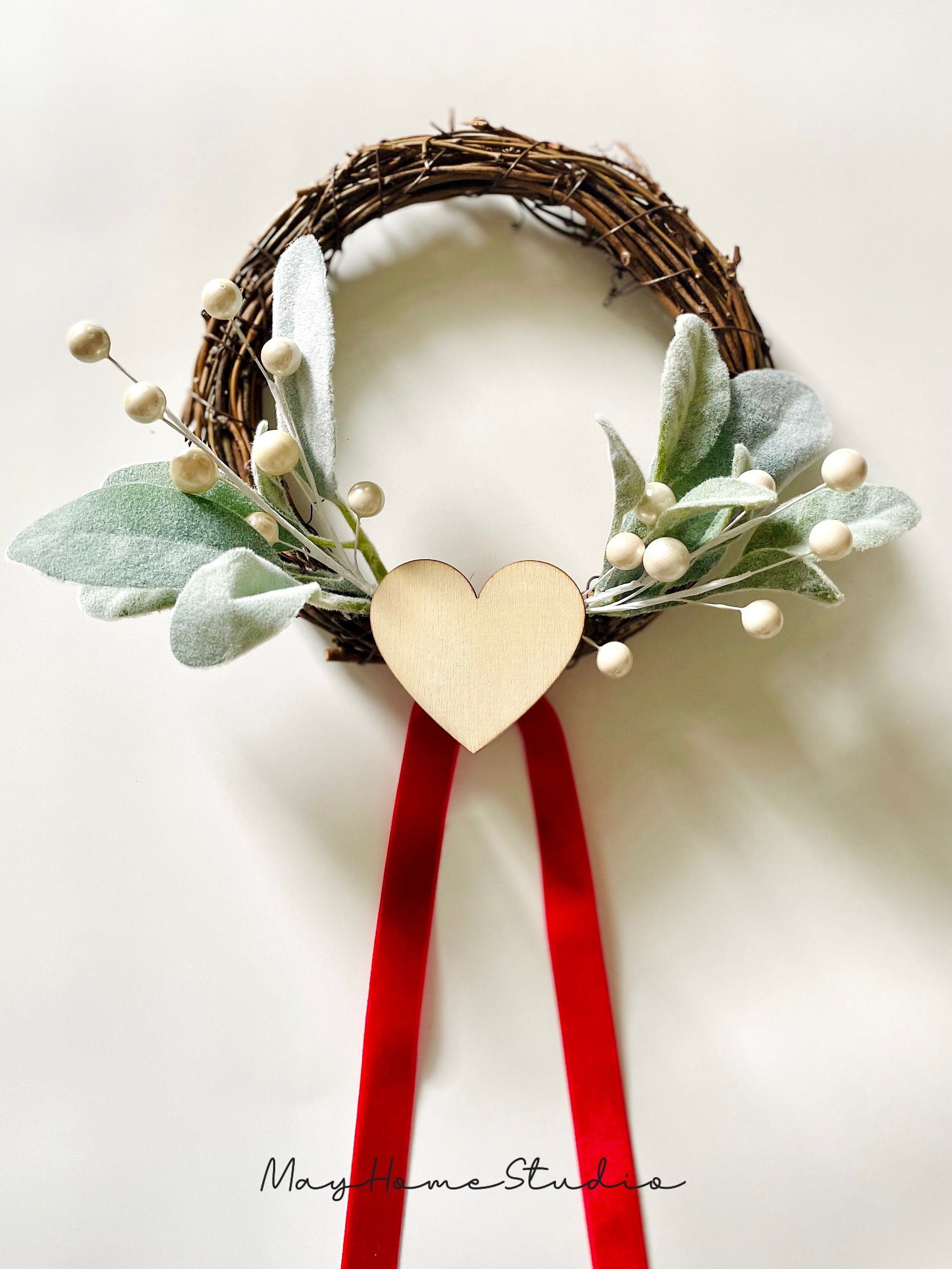 Valentine White Pink or Red Berries Grapevine Heart Shaped Wreath –  CrazeAbout