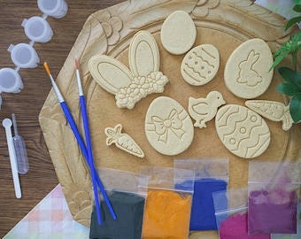 Paint Your Own Easter Dog Treats- Dog Treat Pack for Enrichment Creations, Fun Family Activity, Food Painting Kit