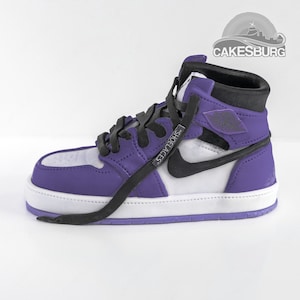 Edible Large size (7 Inches / 17.5cm) Air Jordan Sneakers/Trainer/Shoe Cake Topper - PURPLE