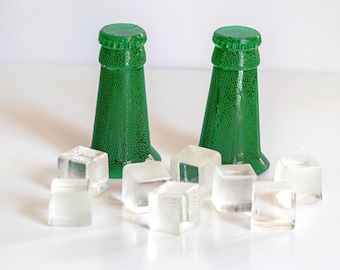 Edible Beer Bottle Necks Cake Topper – Set of 2 – Brown or Green