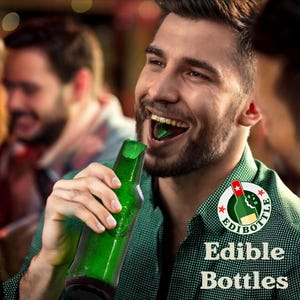 Handmade edible sugar beer bottles in brown and green colours by EdiBottle – luxury cake toppers made in the UK.