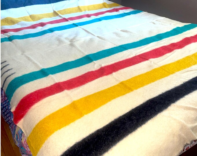 Antique/vintage 1920s A1 Label Hudson Bay 4 Point Blanket 4 Stripes