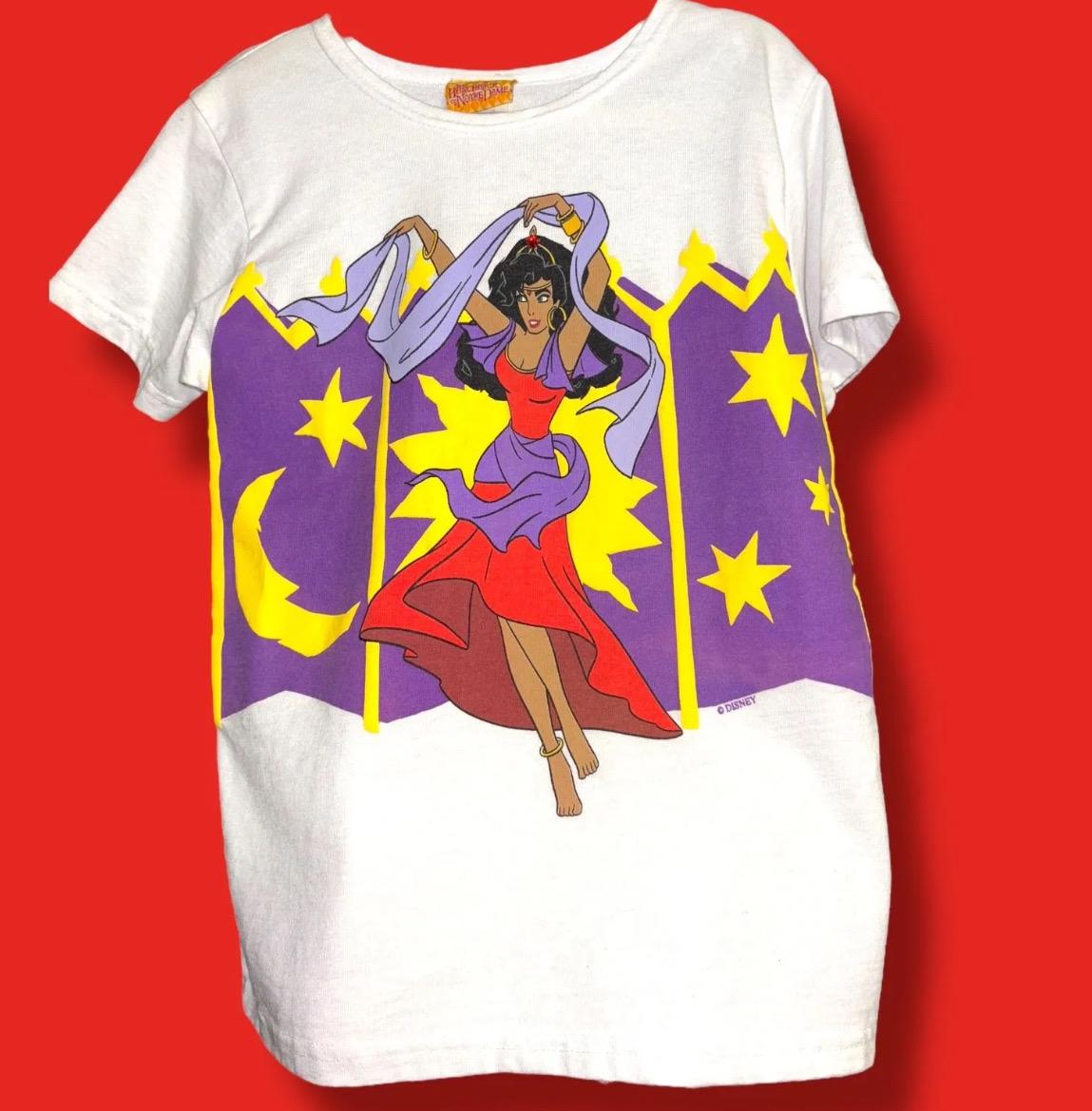 90年代ヴィンテージディズニーエスメラルダTシャツ、ノートルダムの鐘 