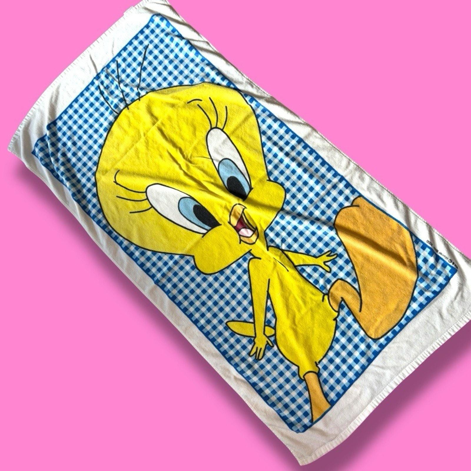 ワーナーブラザーズスタジオストア Tweety Bird 大判バスタオル Tweety Bird Towel - Etsy