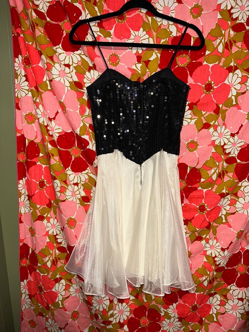 black prom dress and date
