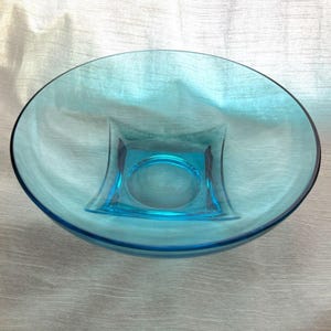 Vintage Hazel Atlas Capri Blue Glass Serving Bowl Mid-Century Modern 11” Wide