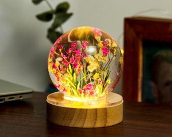Baby Breath Flower In Crystal Ball Night Light, Real Flower Epoxy Lamp, Baby Breath Flower Resin Lamp, Gift For Mom, Halloween Gift