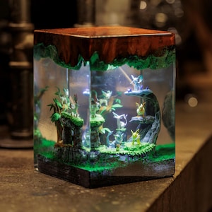 PKM Evolution Resin Lamp, Custom PKM Epoxy Lamp, Custom Night Light, Diorama Lamp Resin, Custom Anime Lamp, Birthday Gift, Halloween Gift
