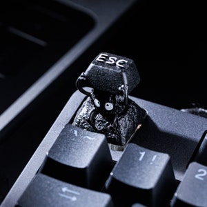 S.oot Spri.te Artisan Keycap, Susuwatari Handmade Keycap Design, Cherry Mx Keycap for Mechanical Keyboard, Birthday Gift, Halloween Gift