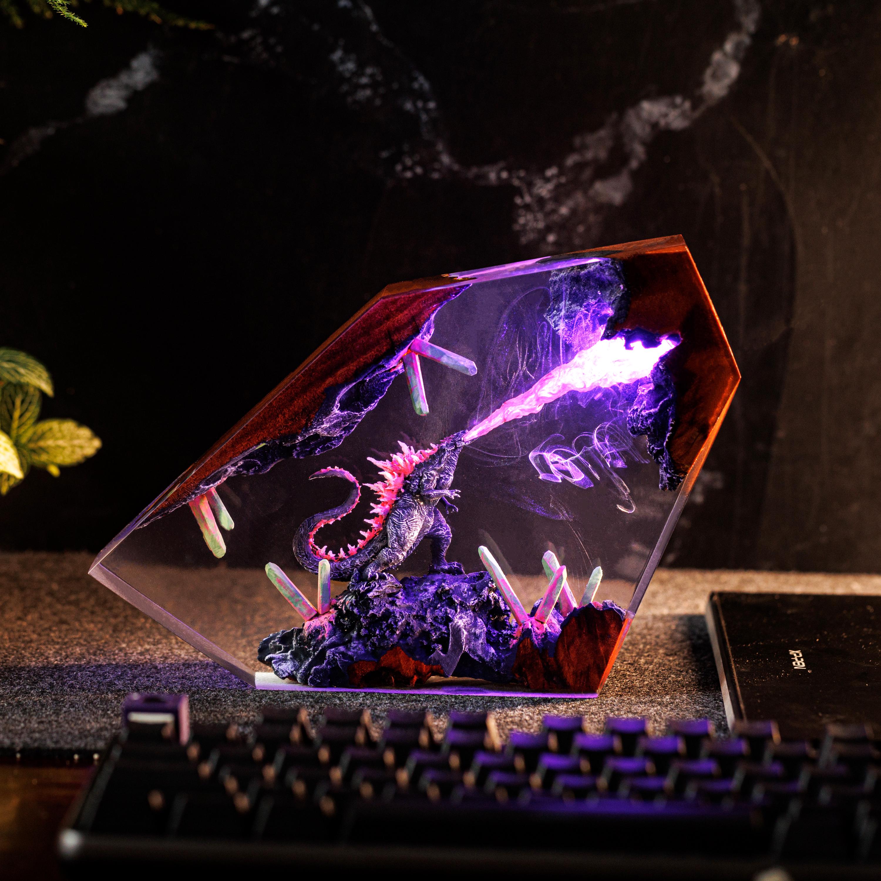 Diorama Monster Resin Lamp, Custom Night Light, Halloween Epoxy Resin Lamp, King of the Monsters Lamp, Gift For him, Halloween Gift