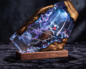 Badass Princess Resin Lamp, Gaming Resin Lamp, Epic Gamer Desk Decor, Handmade Resin Lamp, Diorama Resin Lamp, Custom Lamp, Halloween Gift