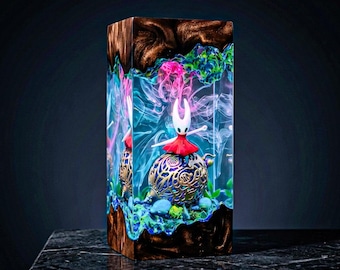 Knight Resin Lamp, Custom Night Light, Epoxy Resin Lamp, Table Lamp, Diorama Resin Lamp, Night Light Wood, Custom Lamp, Hallowwen Gift