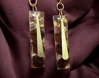 Pendientes de resina con forma de grano de café