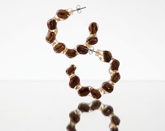 Pendientes de aro con forma de grano de café