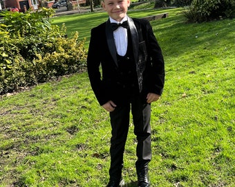 Boys Black velvet 5 piece tuxedo suit