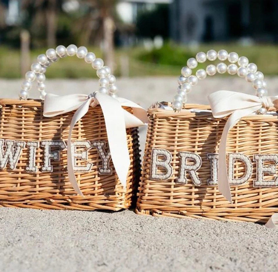 Honeymoon Gift Basket - Etsy