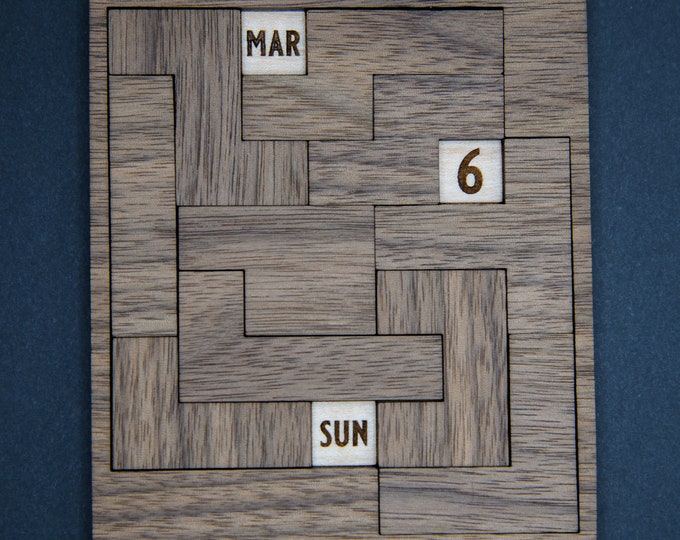 100% Hardwood Daily Calendar Puzzle w/ day of week