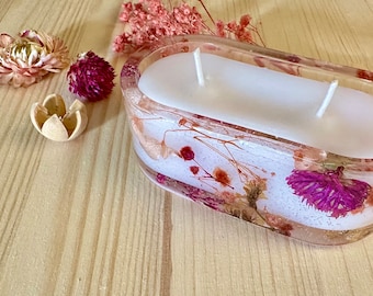 Selbstgemachte Duftkerze mit getrockneten Blumen • In einer wiederverwendbaren Schale aus Resin • Blumenduft • Muttertagsgeschenk