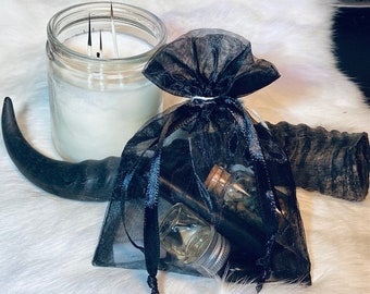 Spell and Ritual Bags - Witchcraft - Protection - Crystal - Herbs and Oils - Occult - Healing - Prosperity - Love - Candles - Witchy Gifts -