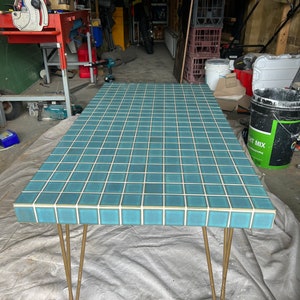 Quality tiled coffee table