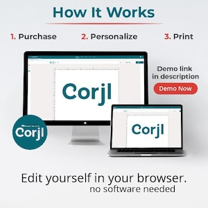 K&ouml;nnte beinhalten: Ein Computermonitor und ein Laptop, die das Wort "Corjl" in T&uuml;rkis anzeigen. Das Bild enth&auml;lt den Text "How It Works" und die Schritte: Kaufen, Personalisieren und Drucken. Der Text "Edit yourself in your browser. no software needed."