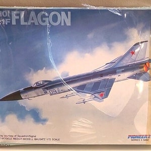 Novo/Lacrado - Kit de Avião a Jato Sukhoi SU21F FLAGON