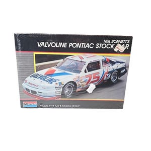 Kit de modelo Monograma &quot;Neil Bonnetts-Valvoline Pontiac Stock Car&quot; de 1989
