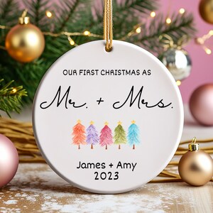 Custom Married Ornament Wedding Gift Wedding Date Ornament Round Calendar Anniversary Gift Our First Christmas Newlywed Gift Engagement Gift