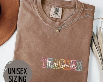 Custom Teacher Shirt, Personalized Teacher Sweatshirt, Teacher Name Crewneck, Teacher Gift, Back to School, Teacher Appreciation, Trendy Tee