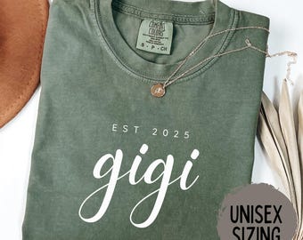 Gigi Shirt, Comfort Colors Gigi Tee, Personalized Mothers Day Gift, New Gigi Gift, Christmas Gift for Gigi, Pregnancy Announcement Custom