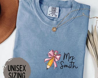 Custom Teacher Shirt, Personalized Teacher Sweatshirt, Teacher Name Crewneck, Teacher Gift, Back to School, Teacher Appreciation, Trendy Tee