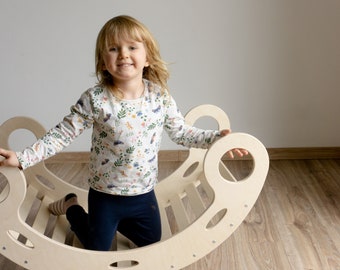 Houten montessori-klimboog, wipstoeltje met kussen