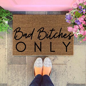 Bad Bitches Only, Funny Doormat, Girls Doormat, Naughty Doormat, Front Door Mat, Custom Doormat, Go Away, Funny Gift, Rude Doormat, Funny