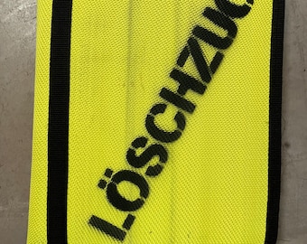 DIN A 4 Schreibmappe aus gebrauchtem Feuerwehrschlauch in Leuchtgelb,Firehose,Feuerwehr Geschenk , Aufdruck LÖSCHZUG