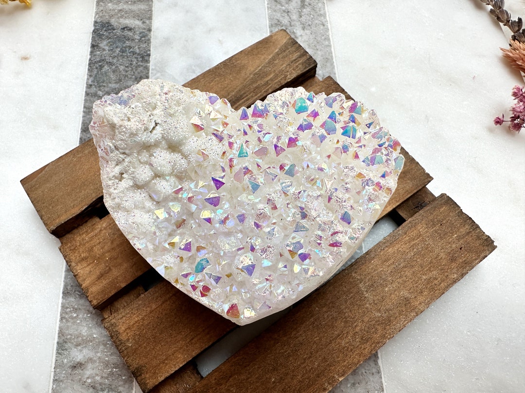 2 Color Aura Clear Quartz Heart main image 1