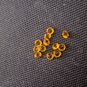 1950 年代のヴィンテージ トパーズ スワロフスキー クリスタル 3.8-4 mm 16SS 未箔加工 アート #1200 12 個