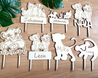 Lion King cake topper, Simba cake topper for children's birthdays, made of wood for lion fans of all ages.