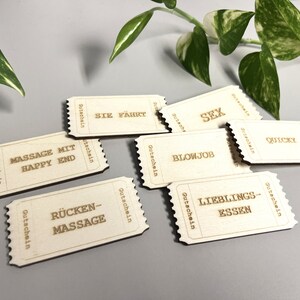 Männer-Version: Gutscheine zum Valentinstag im Vintage Style aus Holz, Geschenk für den besten Papa oder Freund der Welt