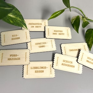 Gutscheine zum Valentinstag im Vintage Style aus Holz, Geschenk für die beste Mutter oder Freundin der Welt, Lieblingsessen, Spaziergang etc
